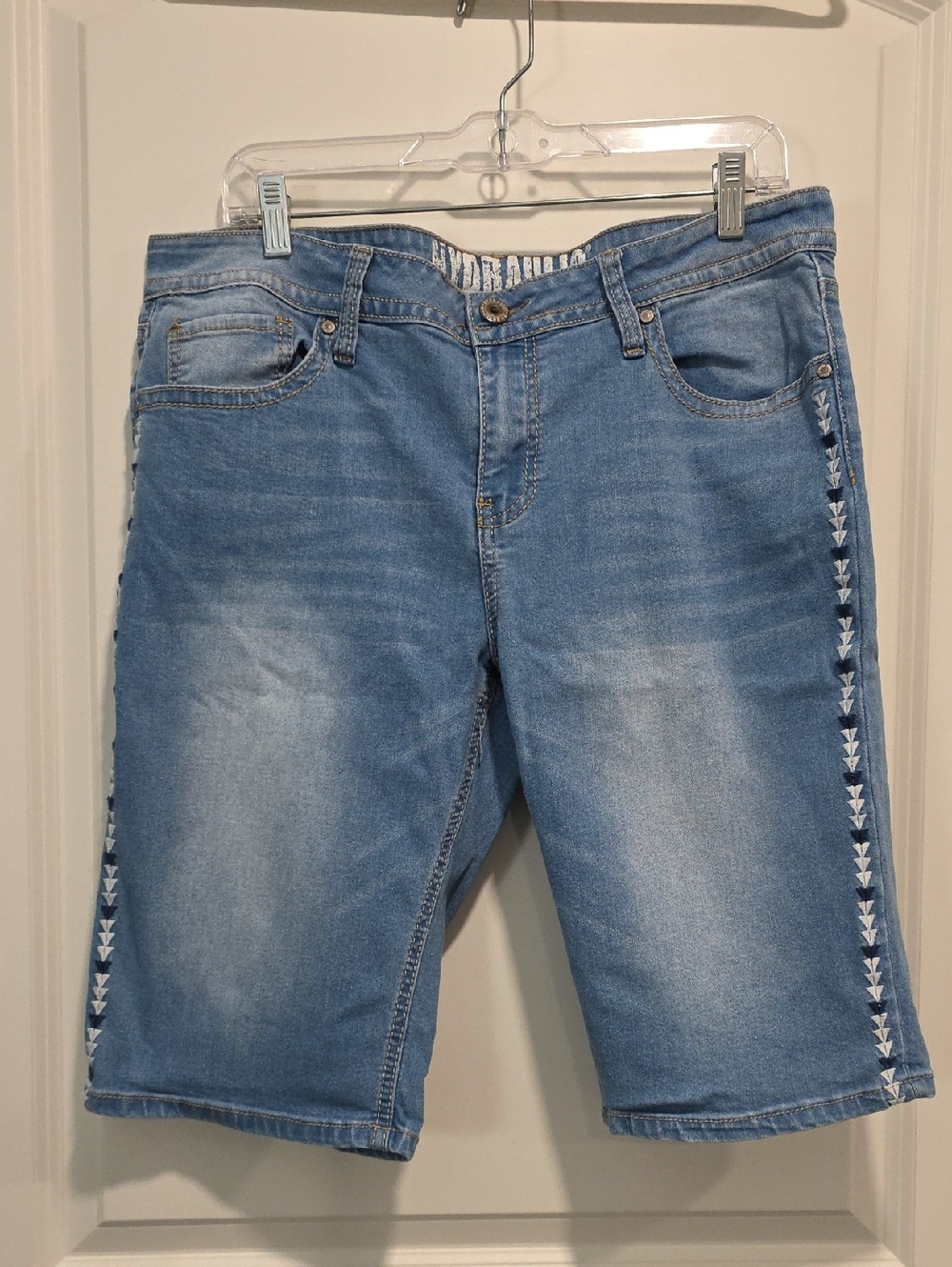 Hydraulic Women's Jean Shorts with White Side Chevron Trim